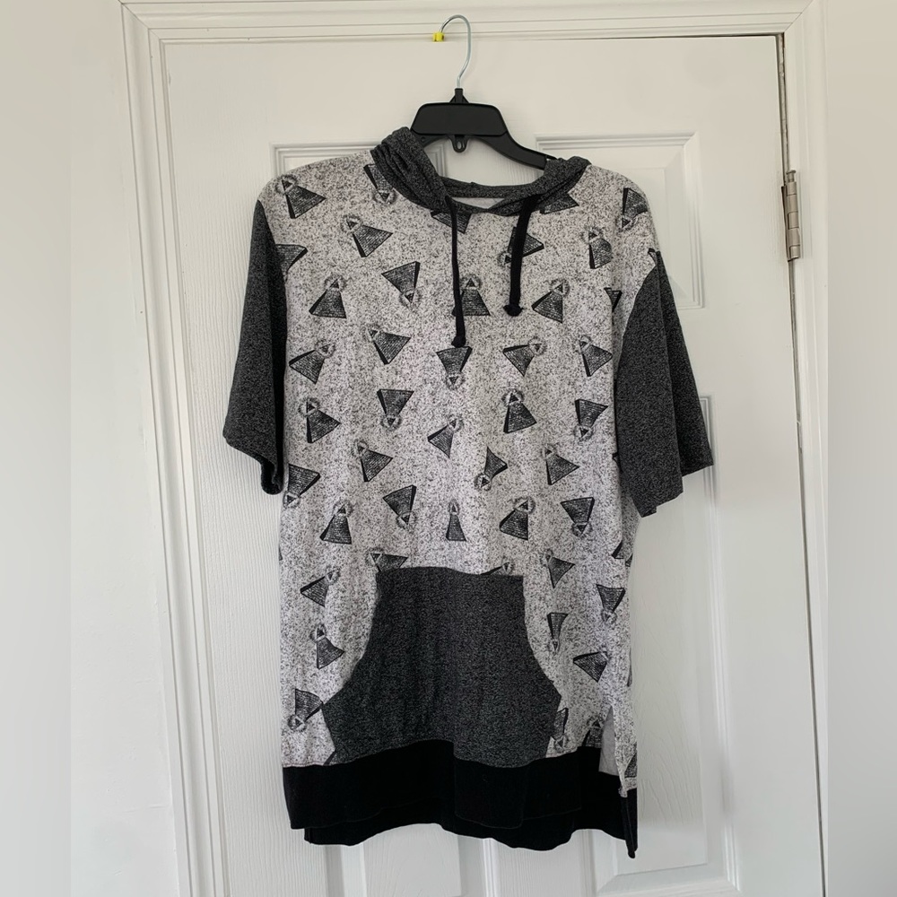X-S-IVE Pyramids hooded short sleeve